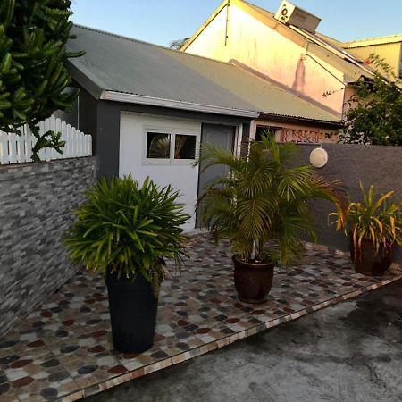 Petit Chalet Baie-Mahault Exteriör bild